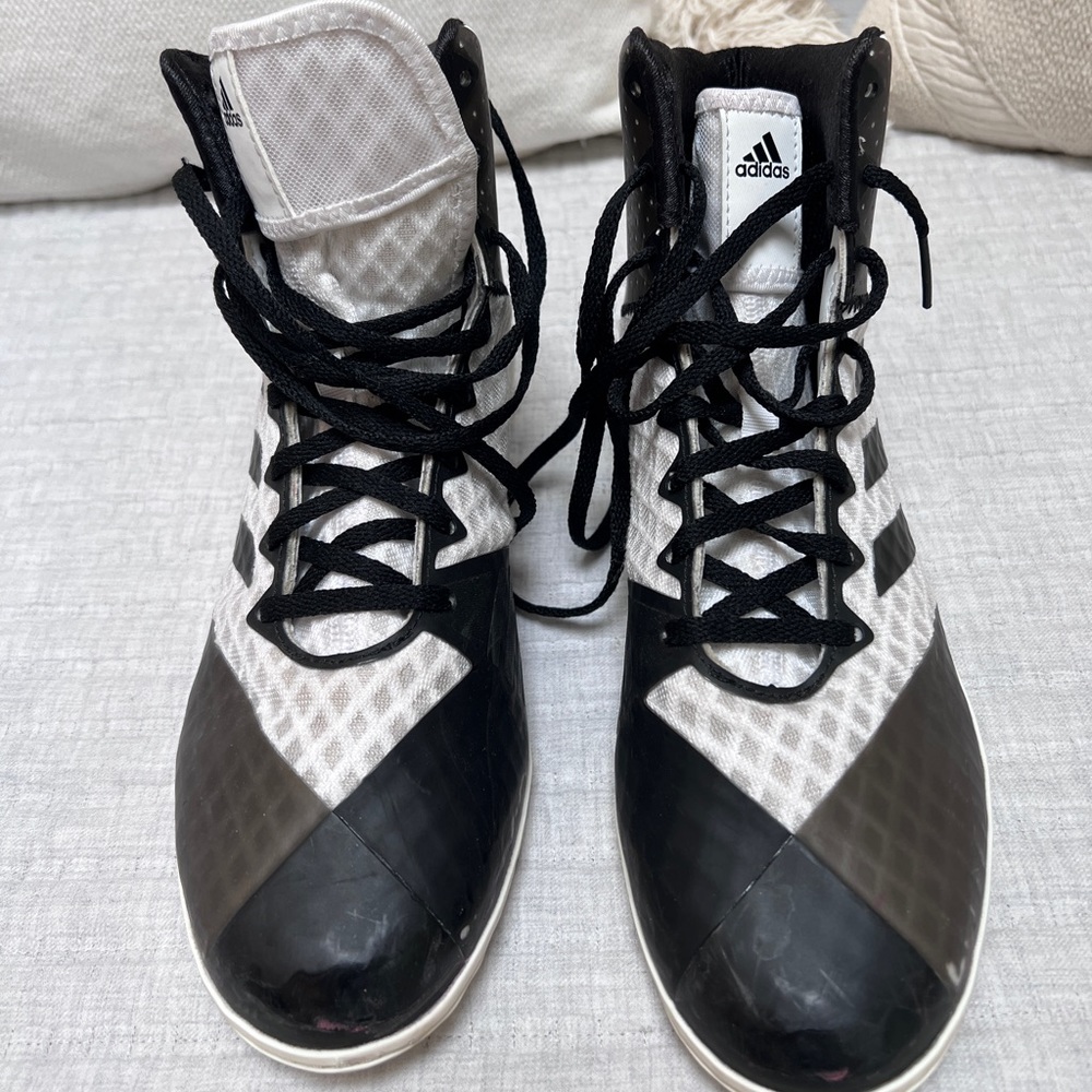 Adidas wrestling shoes - LIKE NEW